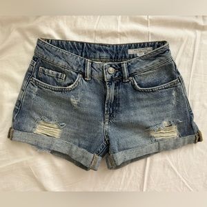 AllSaints women’s denim shorts size 26 fits like US 0